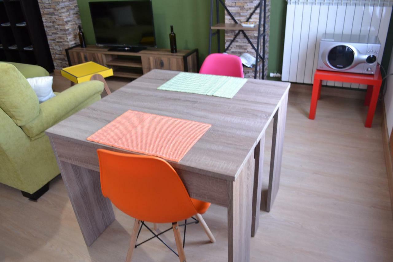 Apartamento Puerta Del Pirineo Sabinanigo Exterior foto